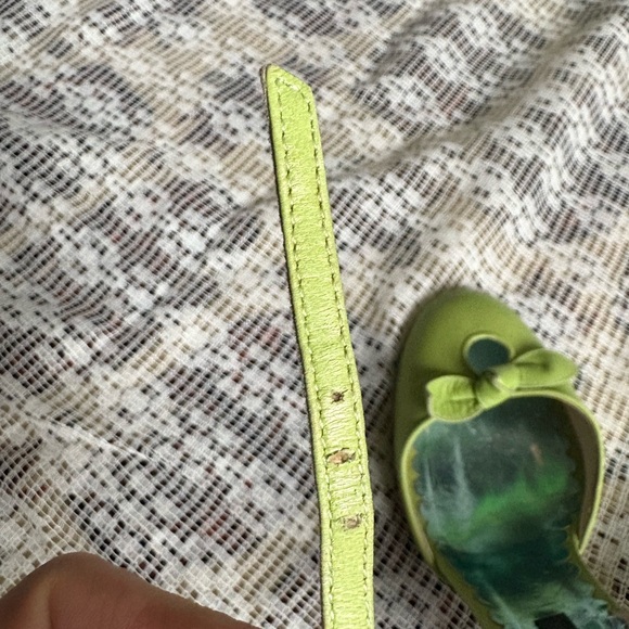 Marc Jacobs Y2K Lime Green Bow Accent Heels, Size 7.5 - Picture 13 of 15